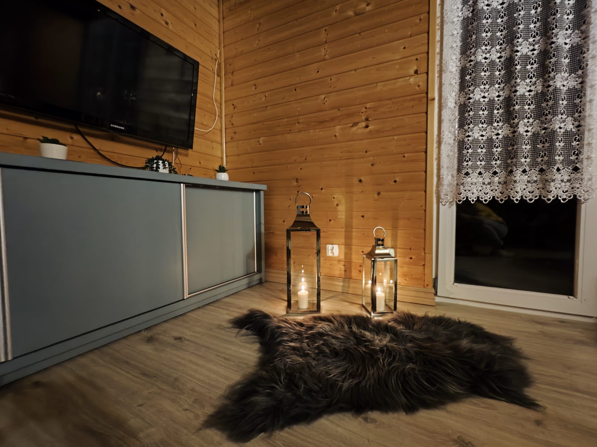 Zdjęcie wnętrza domku 4 osobowego