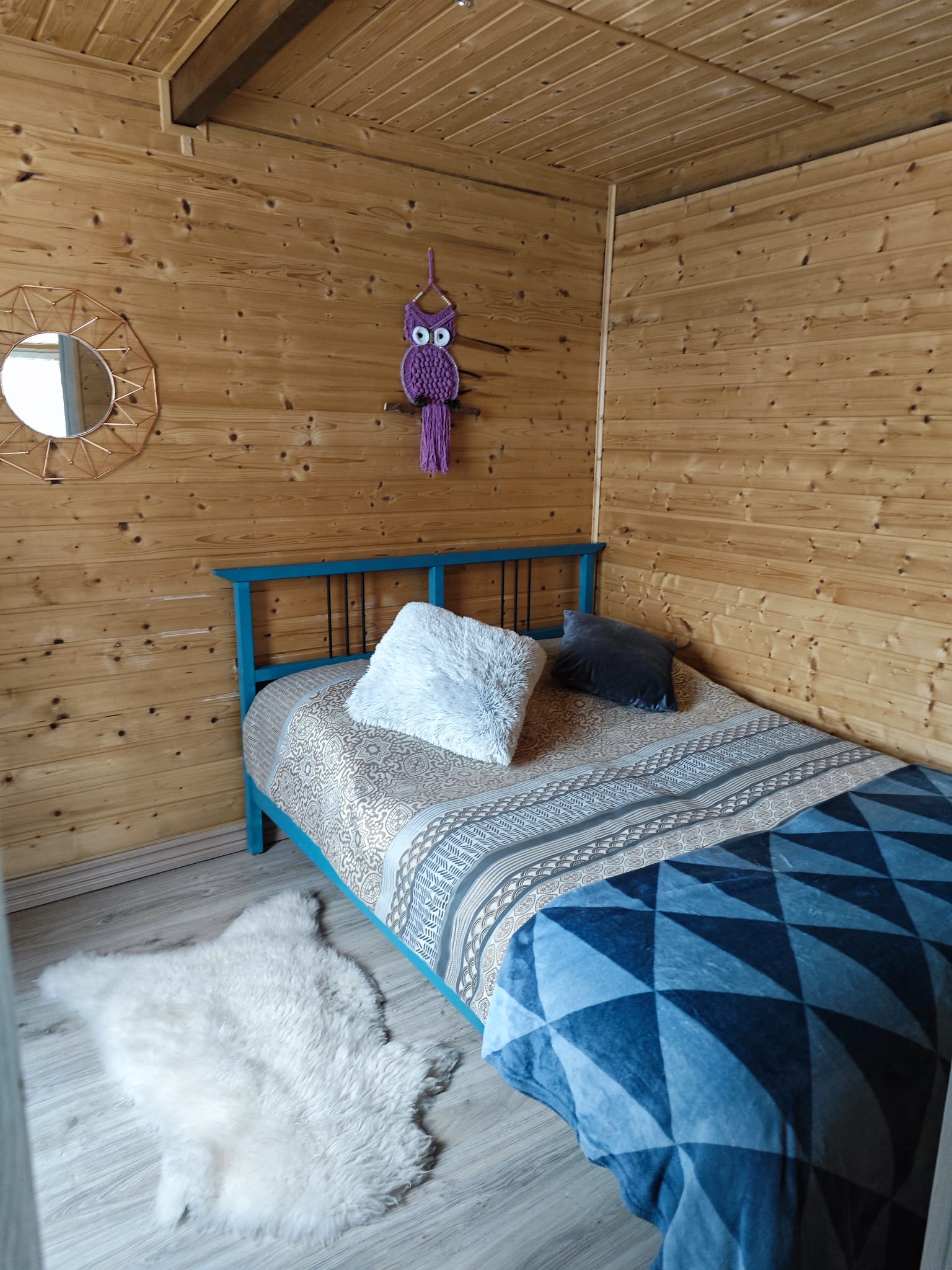 Łóżko 2-osobowe w domku 4 osobowym